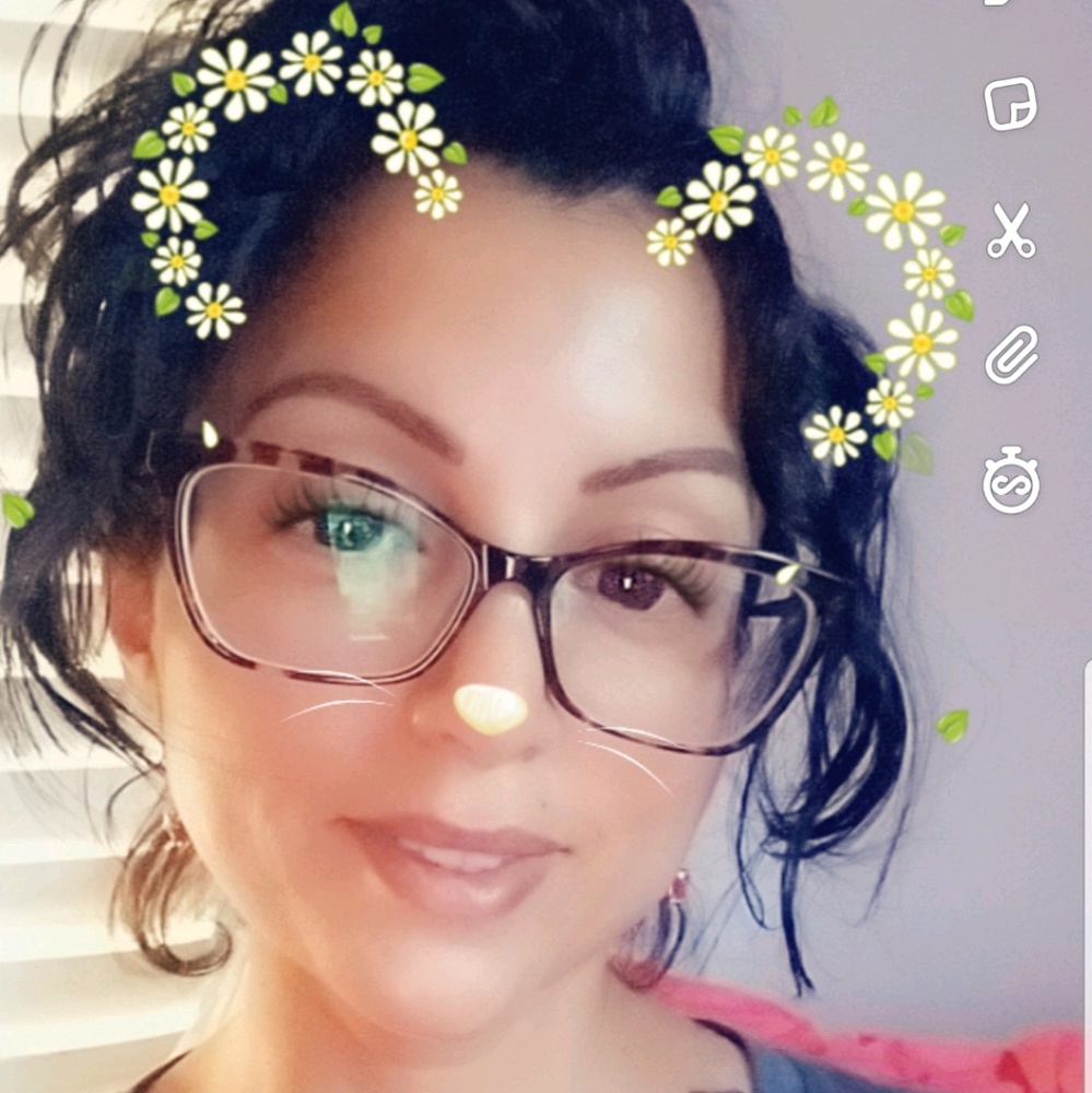 Meet your Posher, Carol